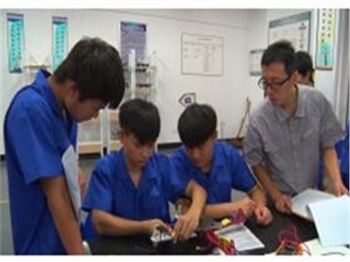 航空工程系教师团队入围湖南省职业院校技能竞赛